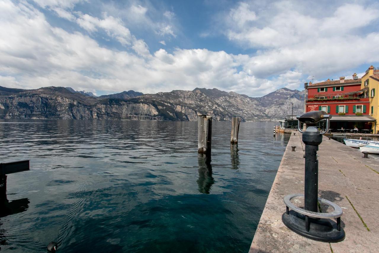 Harbor View - Malcesine Apartment Luaran gambar